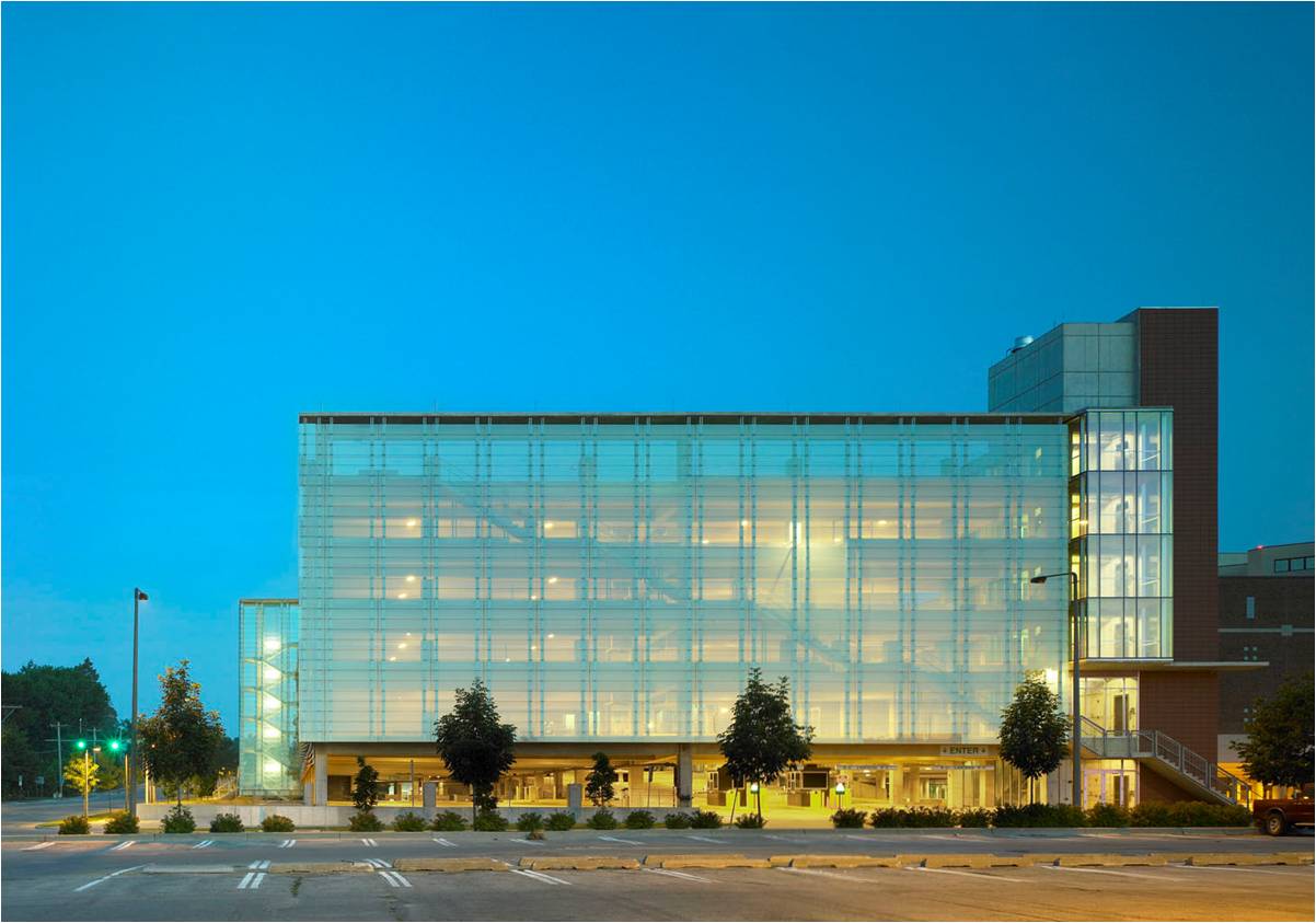 Ruan Center, Bankers Trust Building - Kendall Griffith Russell Artiaga